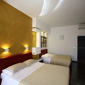 Imbriani 24 Lecce